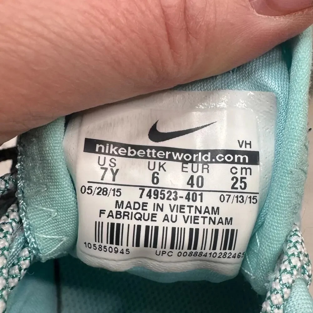 Nike Youth 7 Youth Kaishi Print Sneaker in Blue Lagoon Snowflake